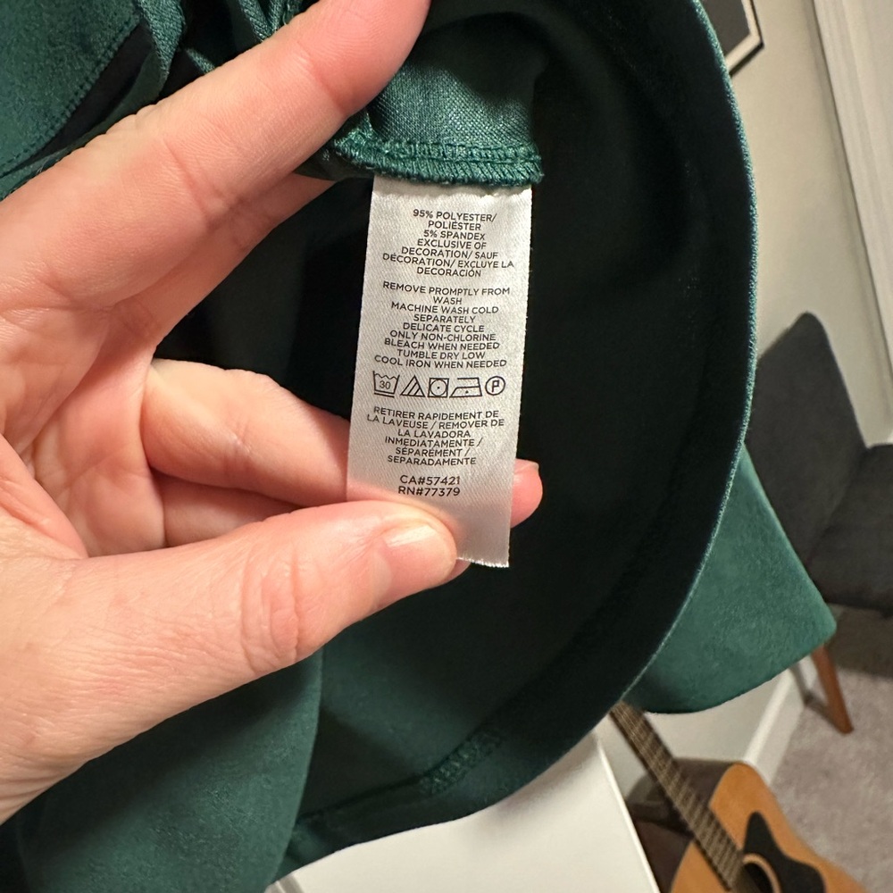 Ann Taylor Forest Green Blouse with Black Trim - Picture 6 of 7